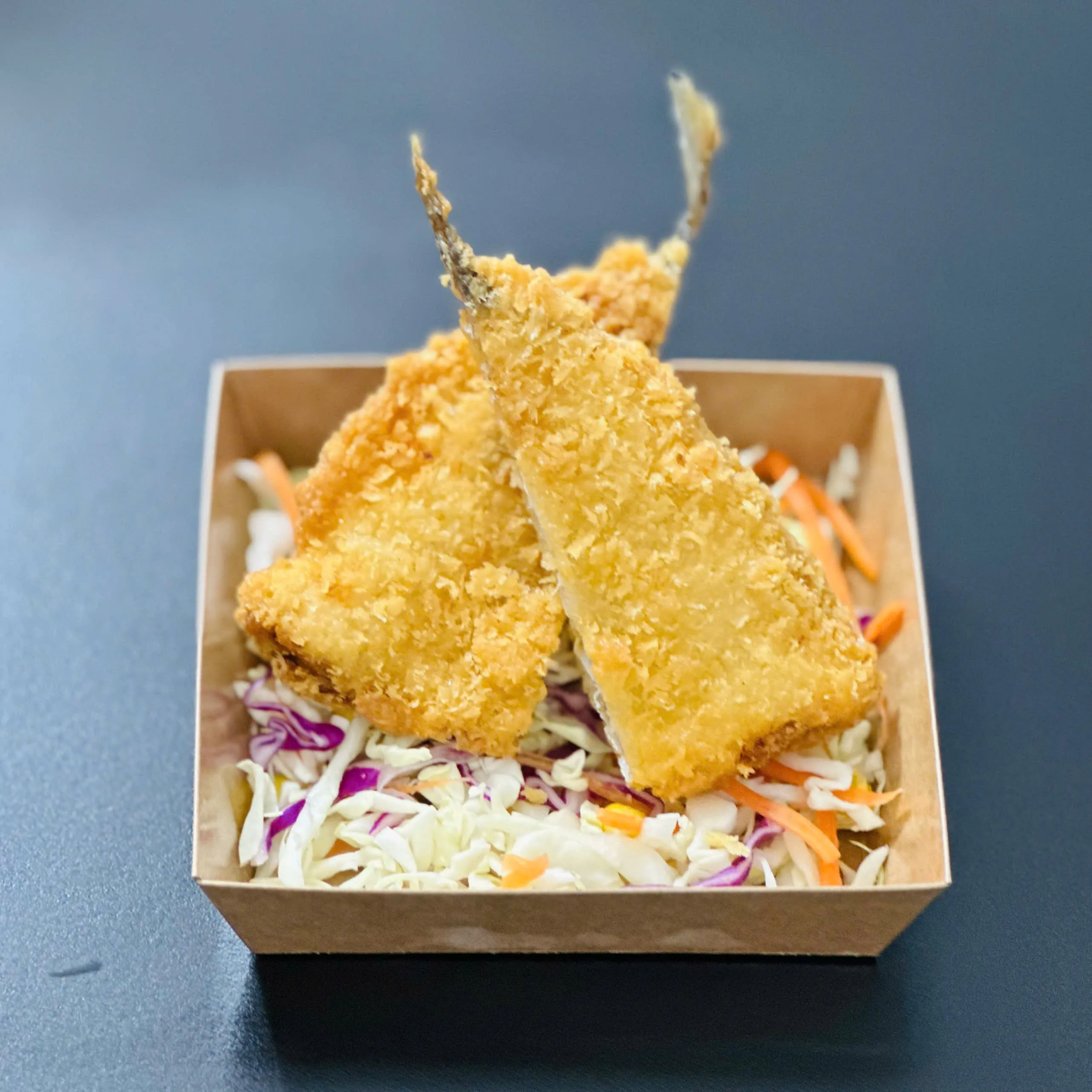 CÁ AJI TẨM BỘT CHIÊN XÙ